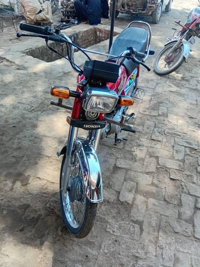 Honda CD70
