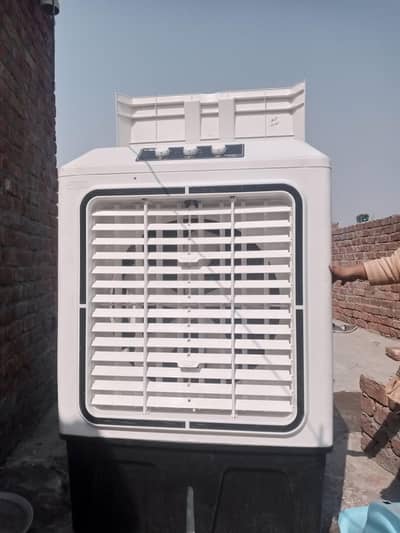 SUPER ASIA ECM 5500 FOR SALE 9/10 with worranty