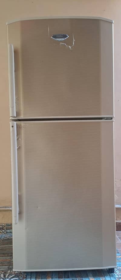 Haier REFRIGERATOR  HRF 340M  (345L]
