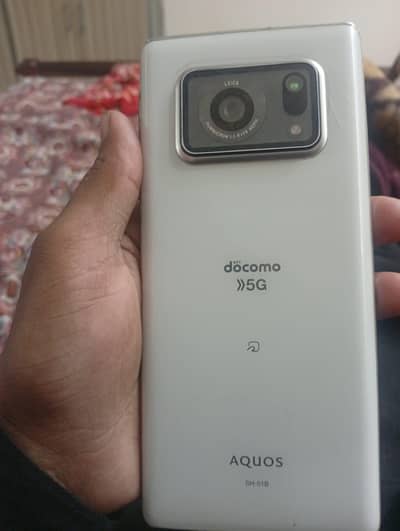 Aquos r6 edge display Non pta Snapdragon 888 Exchange possible