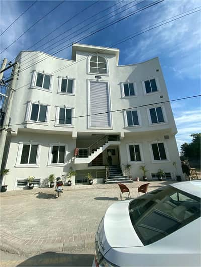 9,600 Sqft New Building for Sale Park Road Islamabad 13 Apartments Parking all Facilities