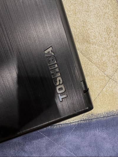 Toshiba Tecra A40D corei5 7th| generation 500gb storage 8gb Ram