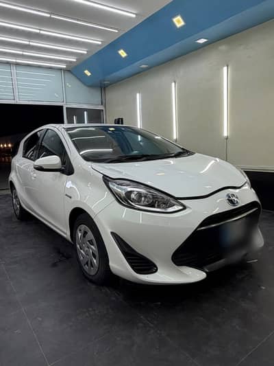 Toyota Aqua S Hybrid Model 2017/2023 Auction Sheet Grade