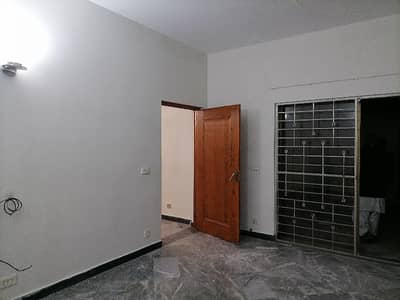 Centrally Located Upper Portion For Rent In Cavalry Ground Available