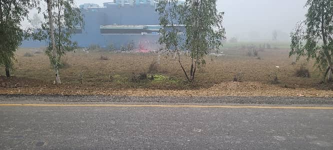 2 Kanal Commercial At SUWA Asel Road.