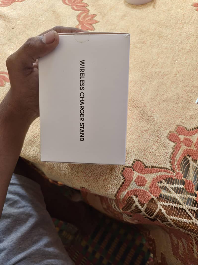 Samsung wireless stand 1