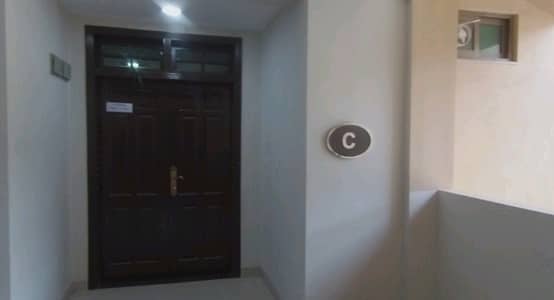 Get This Amazing 10 Marla Flat Available In Askari 10