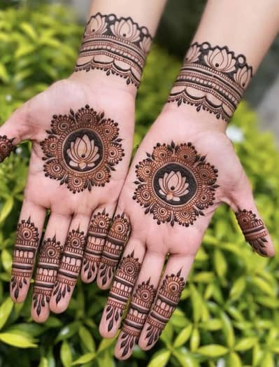 Required females Mehndi designers Gujranwala