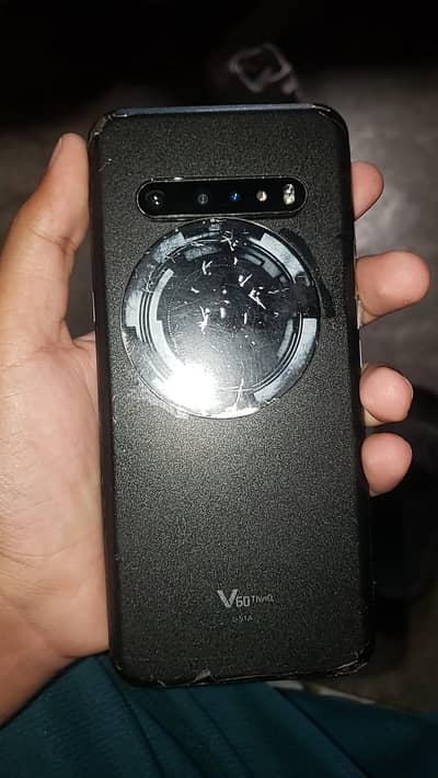 LG v60