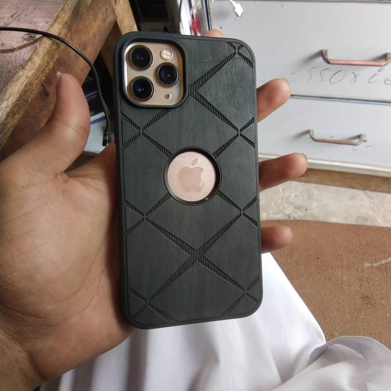 iphone 11 pro 0
