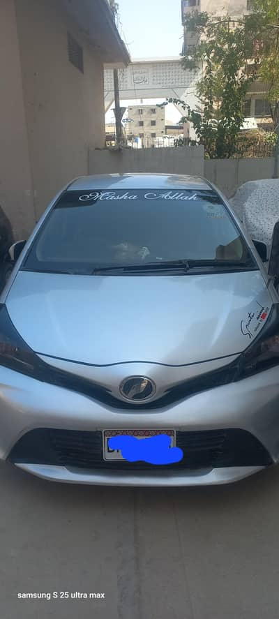 TOYOTA VITZ 2014 REG 2017