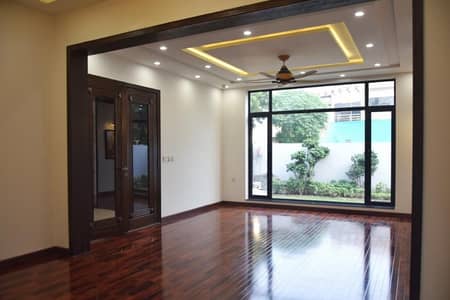 Prominently-Located Prime Location 10 Marla Upper Portion Available In EME Society - Block G