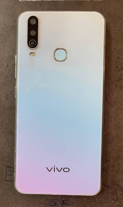 vivo y17