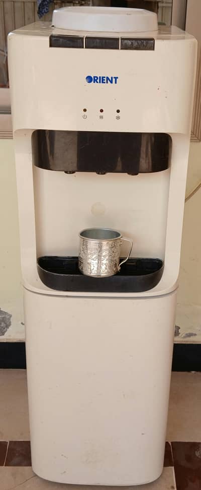 Orient Water Dispenser