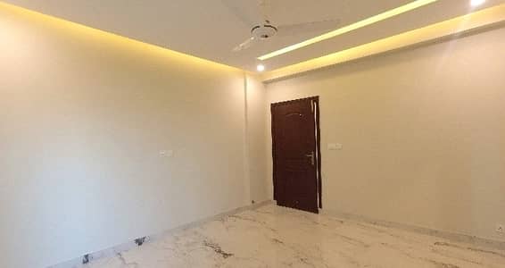 Ideally Located Flat For rent In Askari 11 - Sector D Available