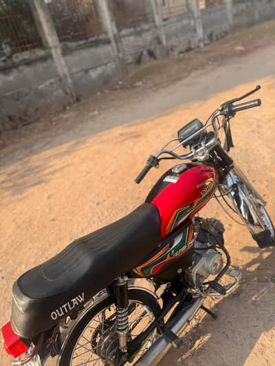 United (70cc) 24 Model Engine wise perfect