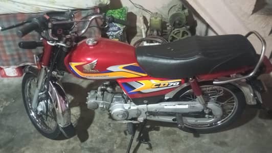 Aurgant Need cashHonda cd70new  BTR to Honda CG 125 super astar  UNiQU