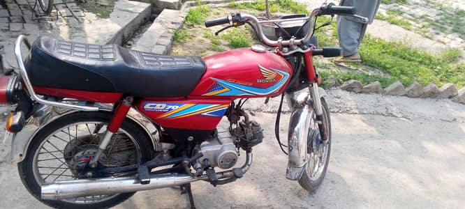 Honda CD 70 Red 2019-A