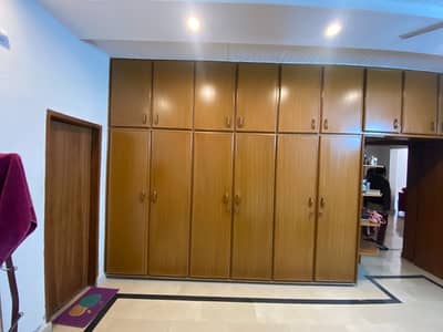 1 Kanal Corner Separate Garage Upper Portion For Rent Pcsir Society Ph2 Block A lower lock