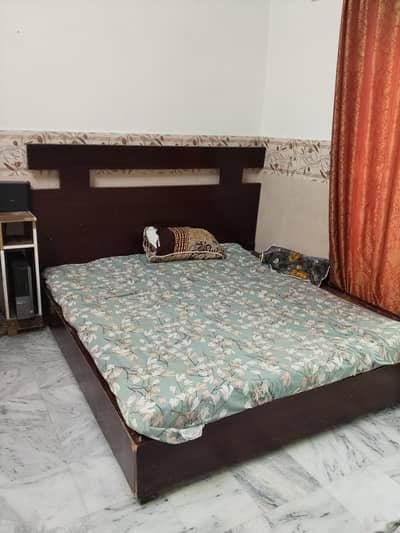 Double bed size 72x78