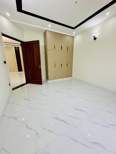 VALANCIA TOWN 1KANAL UPER PORTION FOR RENT