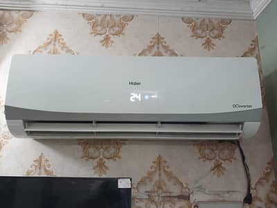 haier 1.5 ton just 1 month use with warrnty