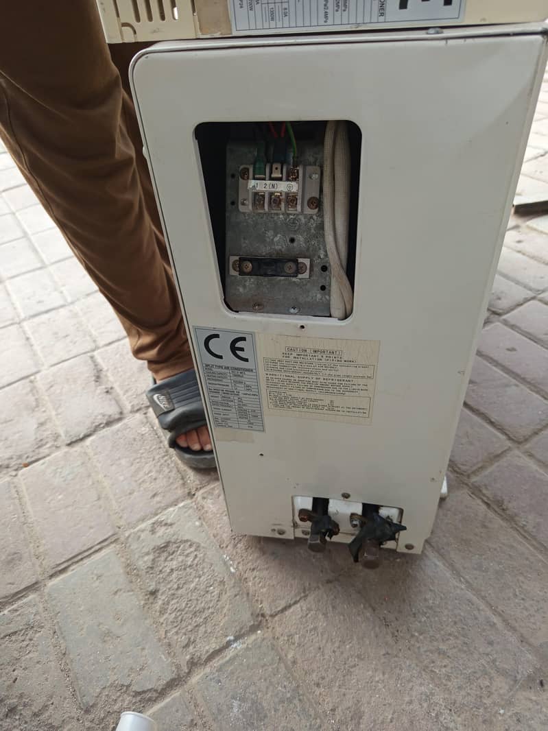 orient 1 ton split AC 6