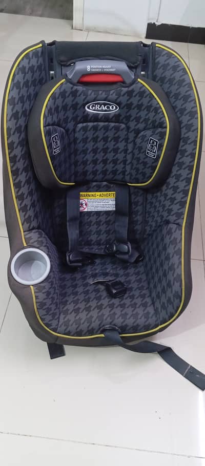 Graco kids car seat.