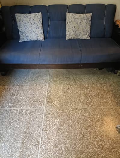 5-seater wooden sofa with cushions