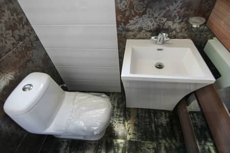 07 Marla Luxury House | Modern Design Owner Build | Top Location Facing 01Kanal, walking Distance Park In DHA Phase 3 (100% Original Pics )