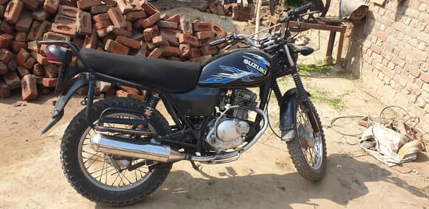 suzuki gs 125