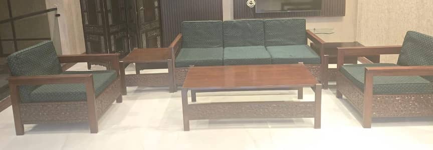 Sofa set