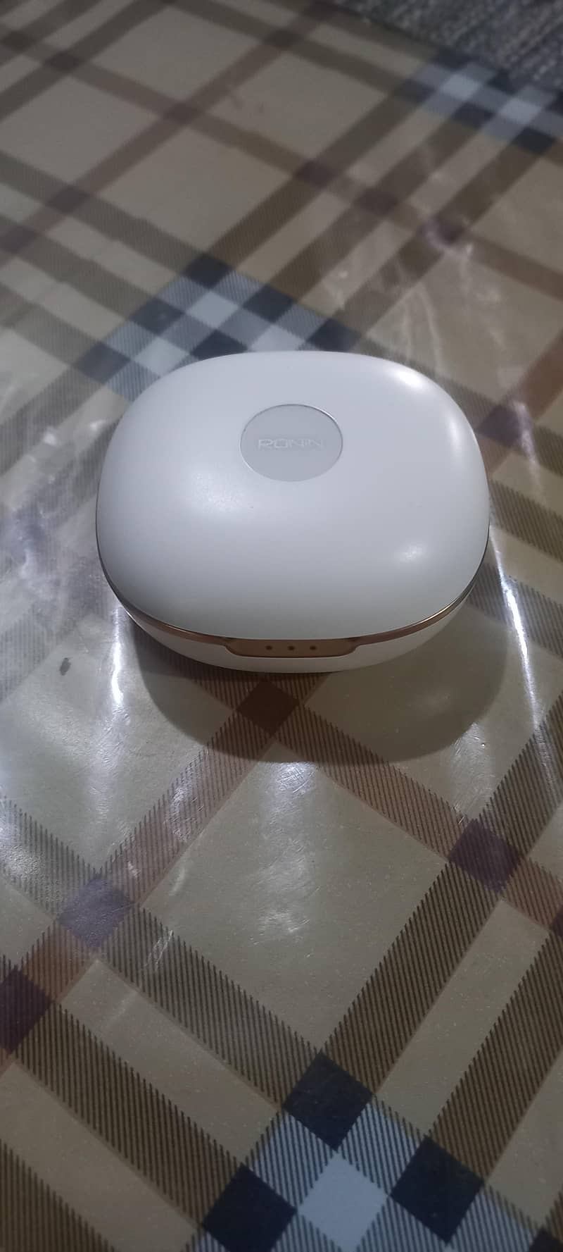 Ronin Eclipse Earbuds (slightly used) 2