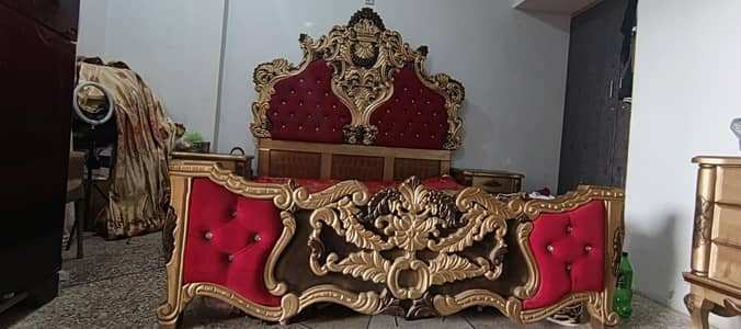 bridal bed set only 3 to 4 month used