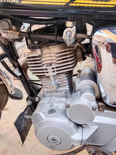 Honda 125 Self black 2022 Model