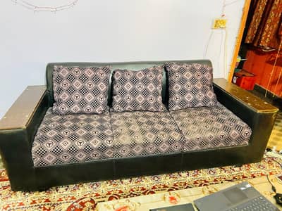 Sofa set sofa bed, cumbed neat & clean 10/10