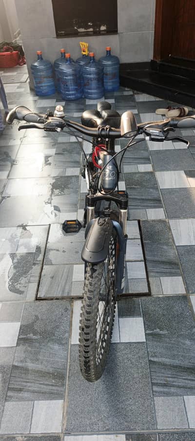 like new 2026 model 10/10 by tire condition