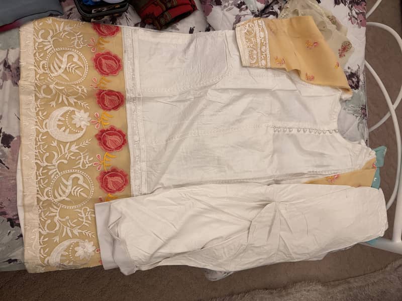 Second hand clothes 2