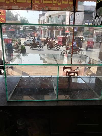 Aluminium box shop and drink corners ka liya