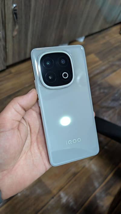 IQOO 13 16gb 512gb