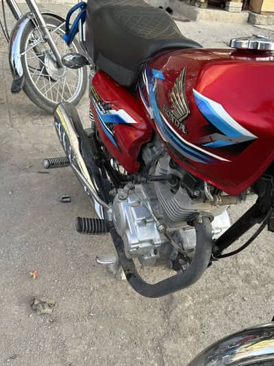 Honda cg125 - 2024 - karachi number