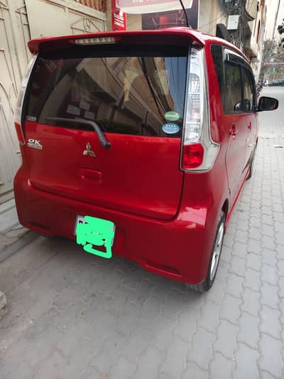 Mitsubishi Ek Wagon 2015