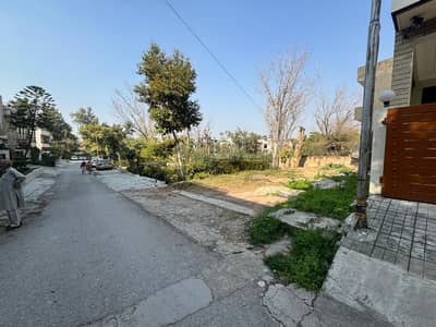 5 Marla Short Corner Plot for Sale in G-11/3 Islamabad | Prime Location | CDA Transfer | Direct Owner Deal