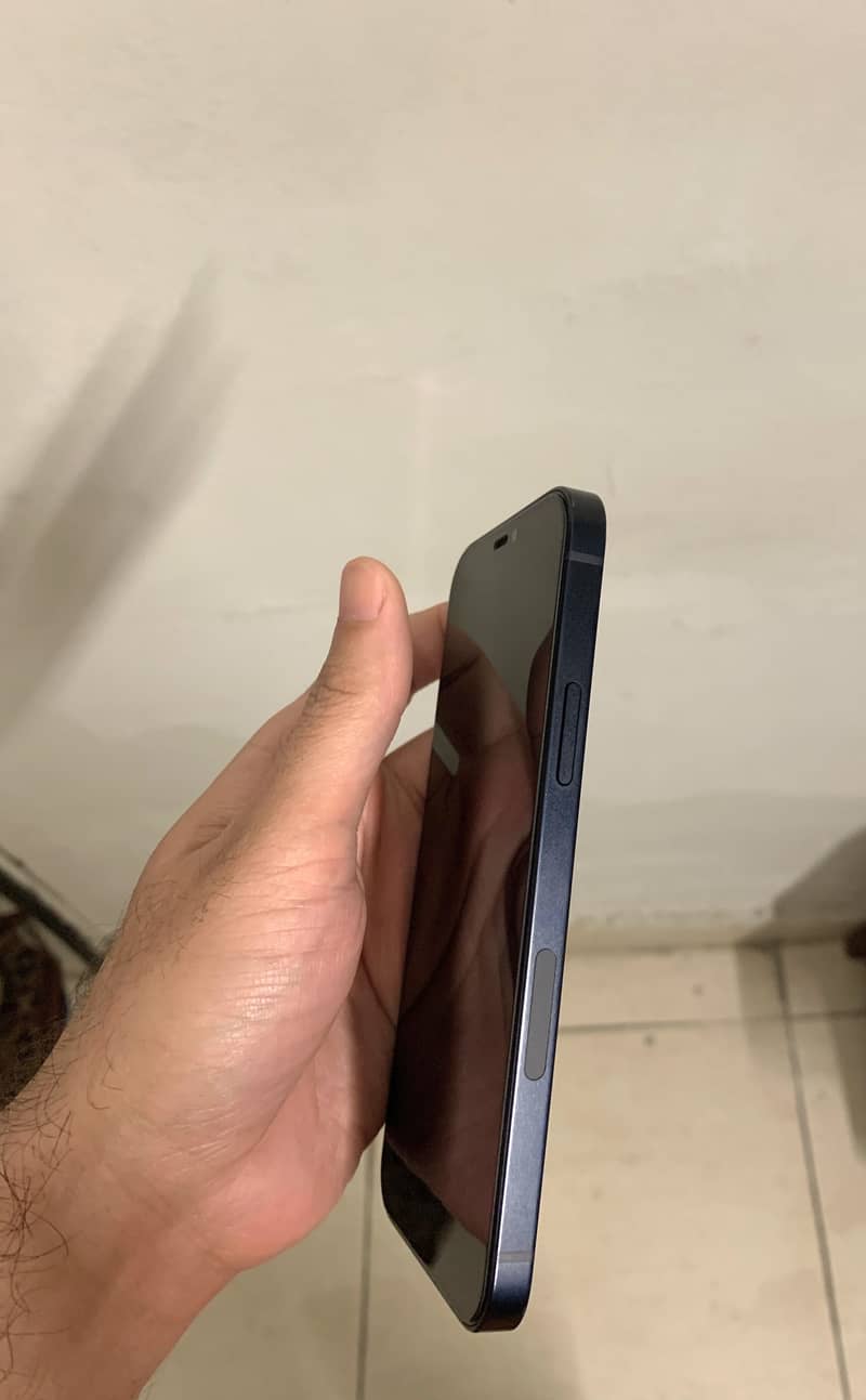 Pristine Condition IPhone 12 4