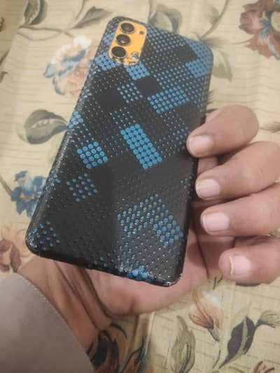 oppo reno 4 8gb+5gb  128gb memory