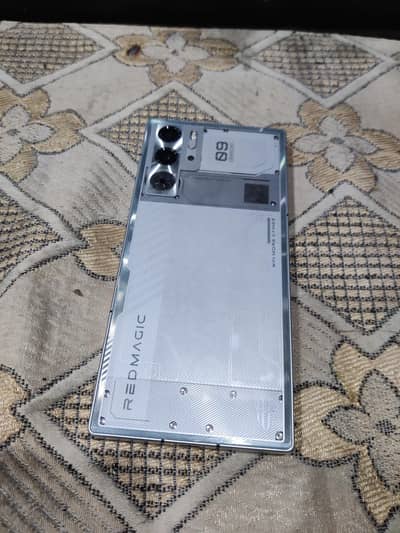 Red Magic 9Pro 16/512 10/10