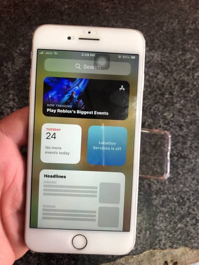 I phone 7 plus 128 official pta approved nmbr (03086222556)