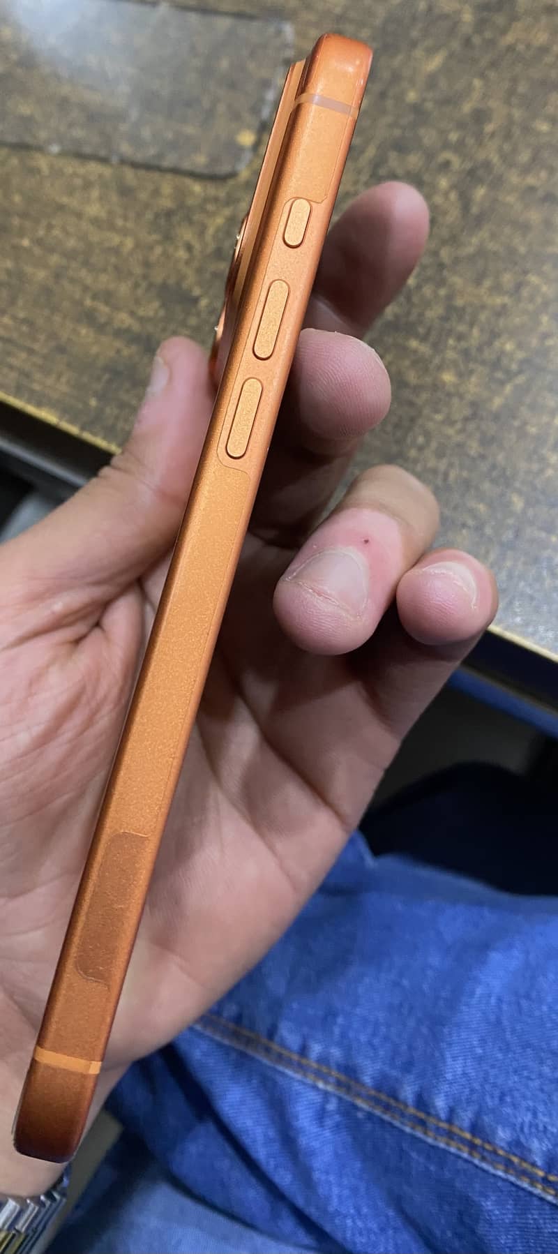 Apple iPhone 17 Pro Max 2