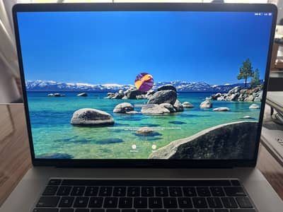Macbook Pro 2019 (8 GB Graphic Card)