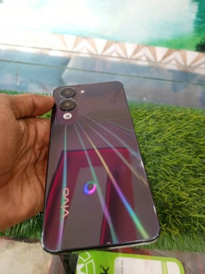 VIVO Y04 4+4 GB 64 GB